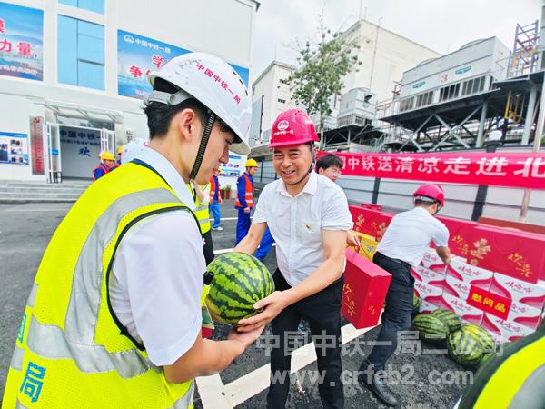 ecc817e29ef2f466069571e223f1219 ecc817e29ef2f466069571e223f1219